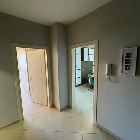 Plazh Apartment *